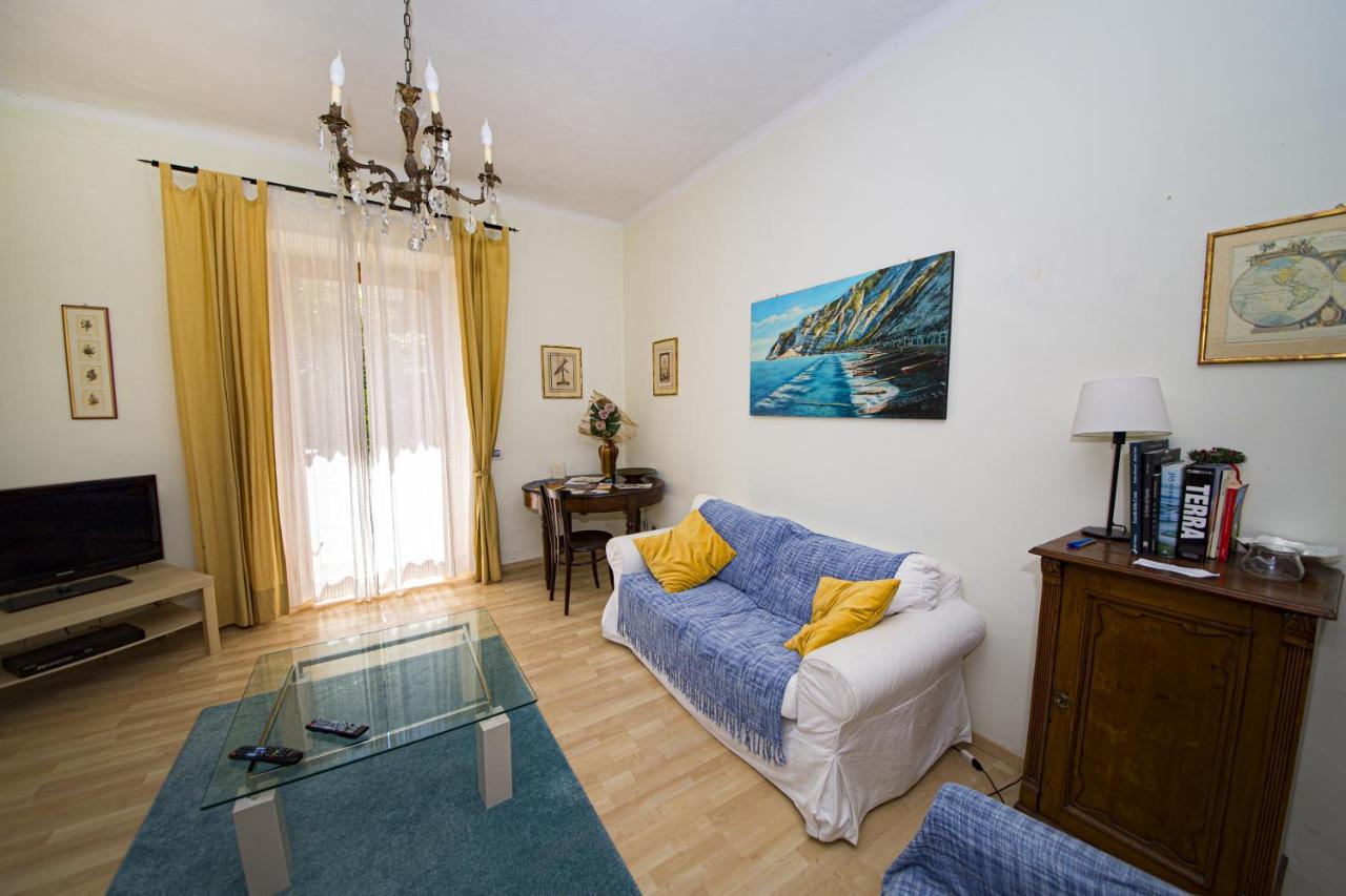 Apartamento Brezza Del Conero Ancona Exterior foto